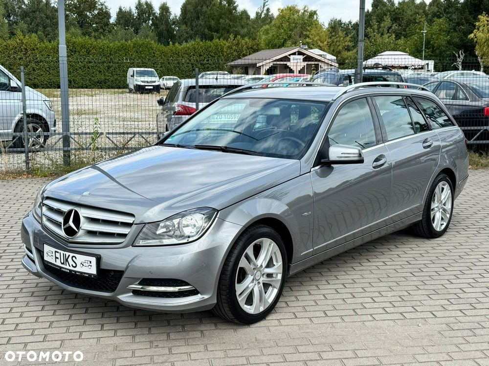 Mercedes-Benz Klasa C 180 CGI BlueEff Avantgarde - 9