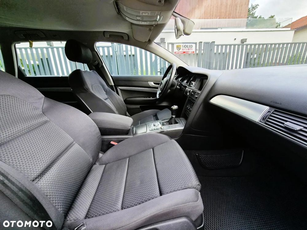 Audi A6 Avant - 11