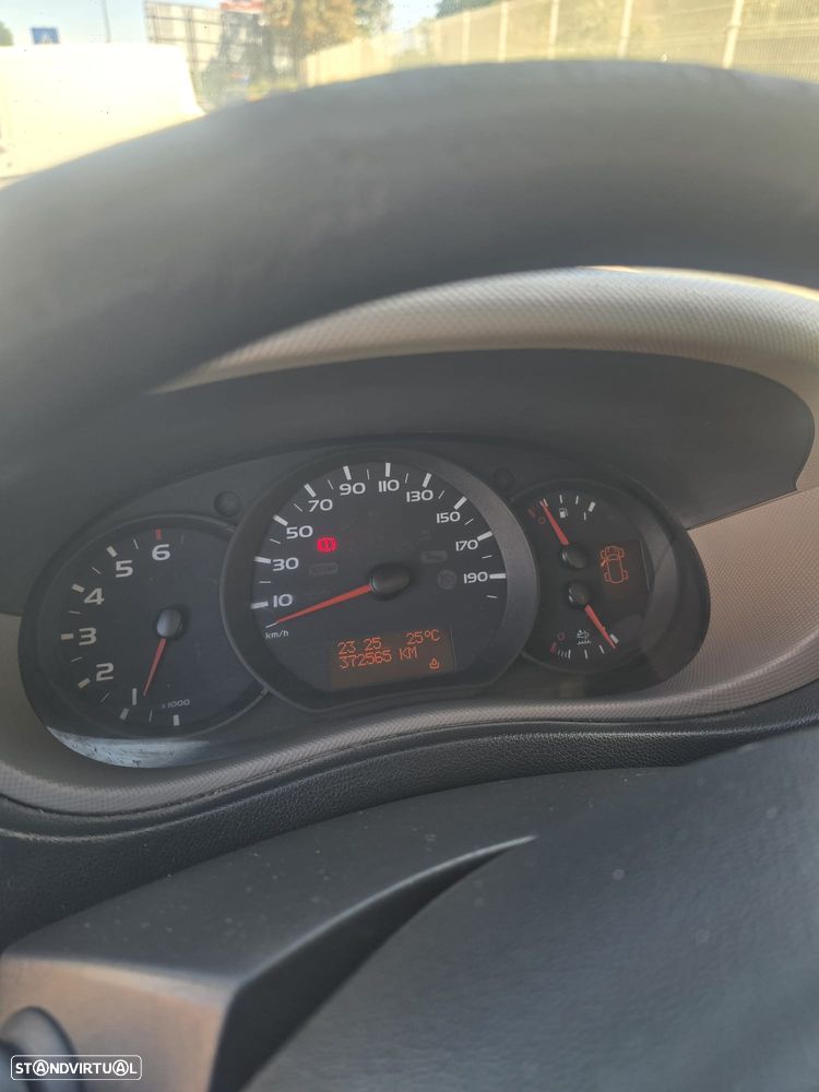 Renault Master 2.3 D Furgon - 6