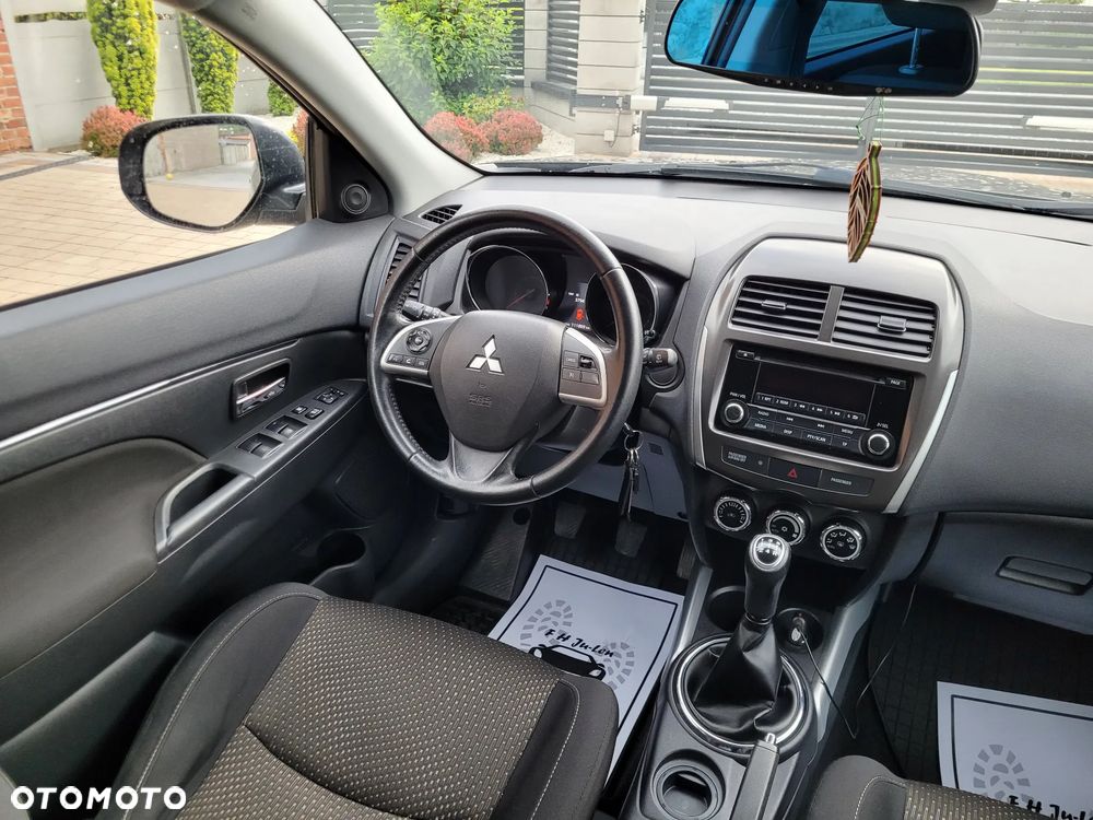Mitsubishi ASX 1.6 Blue Sky Edition - 19