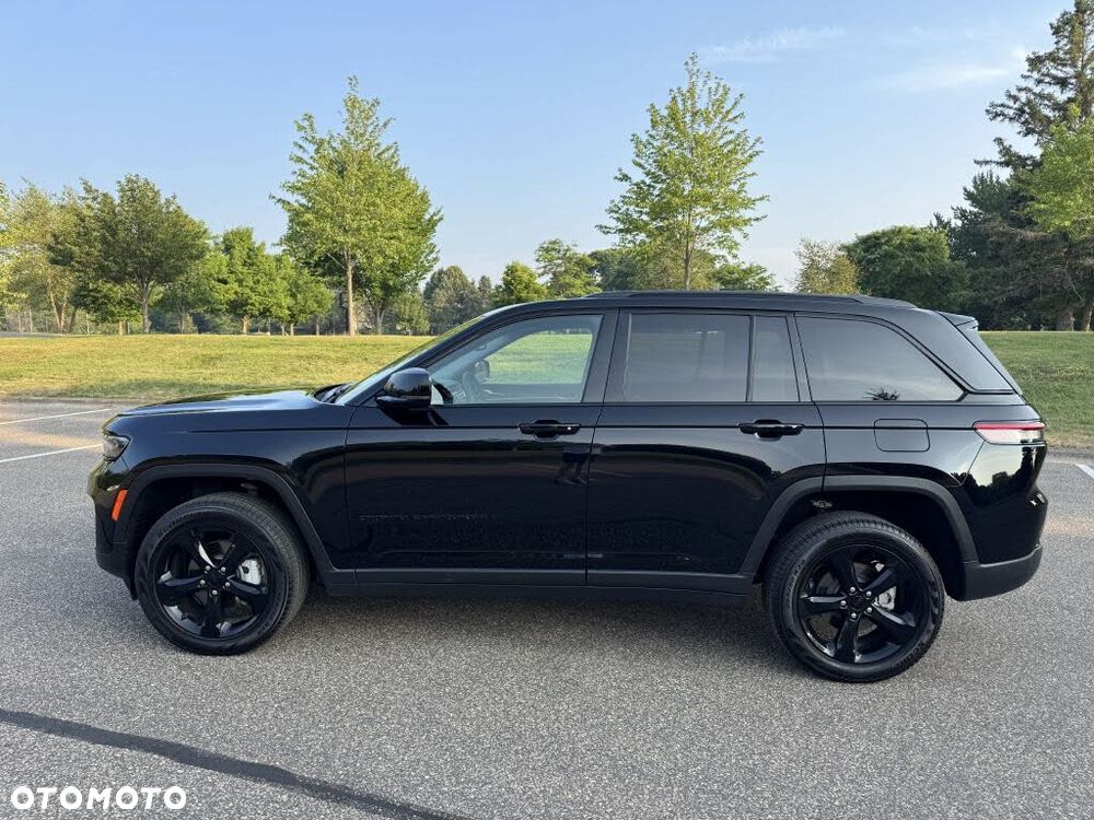 Jeep Grand Cherokee - 2