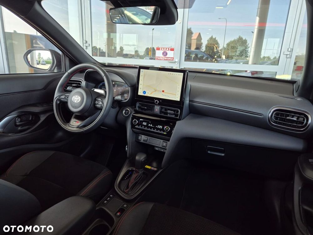 Toyota Yaris Cross Hybrid 1.5 GR Sport - 11