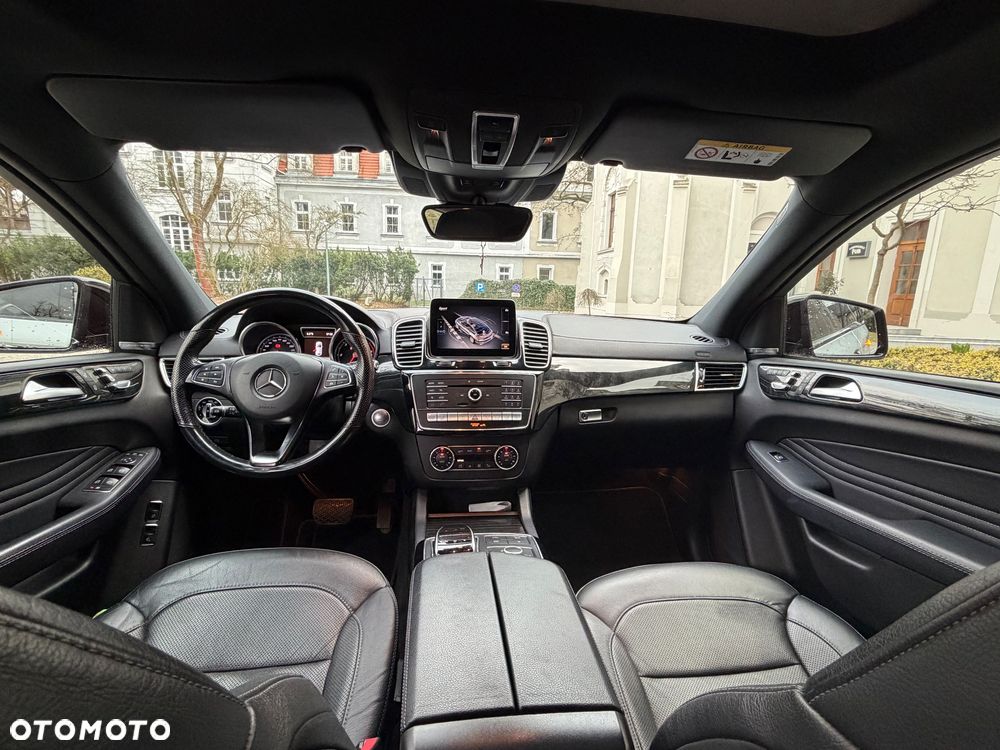Mercedes-Benz GLE 350 d 4Matic 9G-TRONIC AMG Line - 14