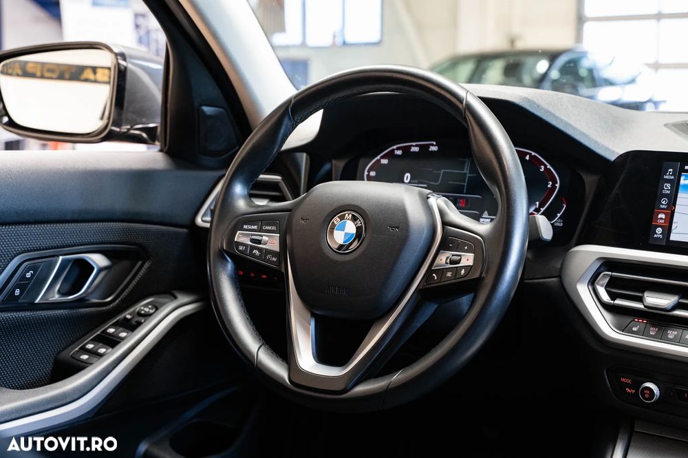 BMW Seria 3 320d xDrive Aut. - 13