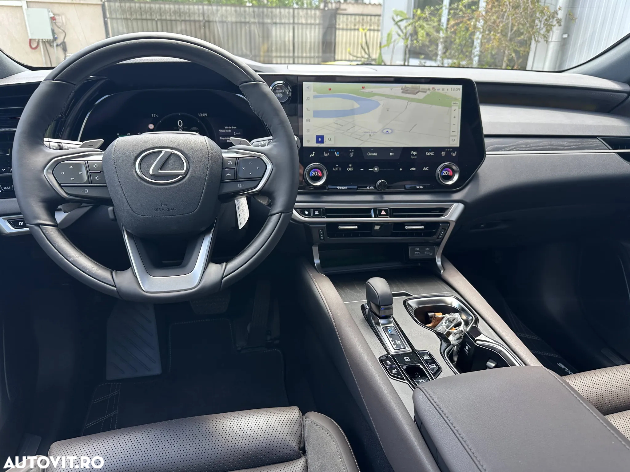 Lexus Seria RX 450h+ E-Four PHEV Luxury Mark Levinson - 21