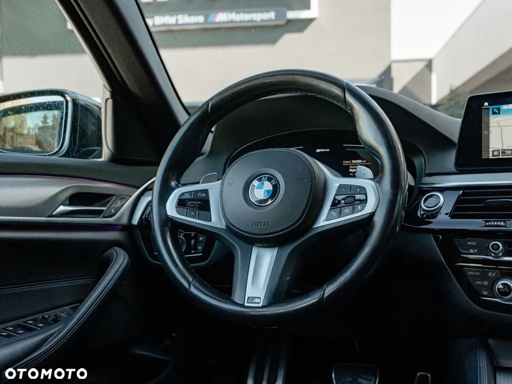 BMW Seria 5 530e iPerformance xDrive M Sport sport - 7