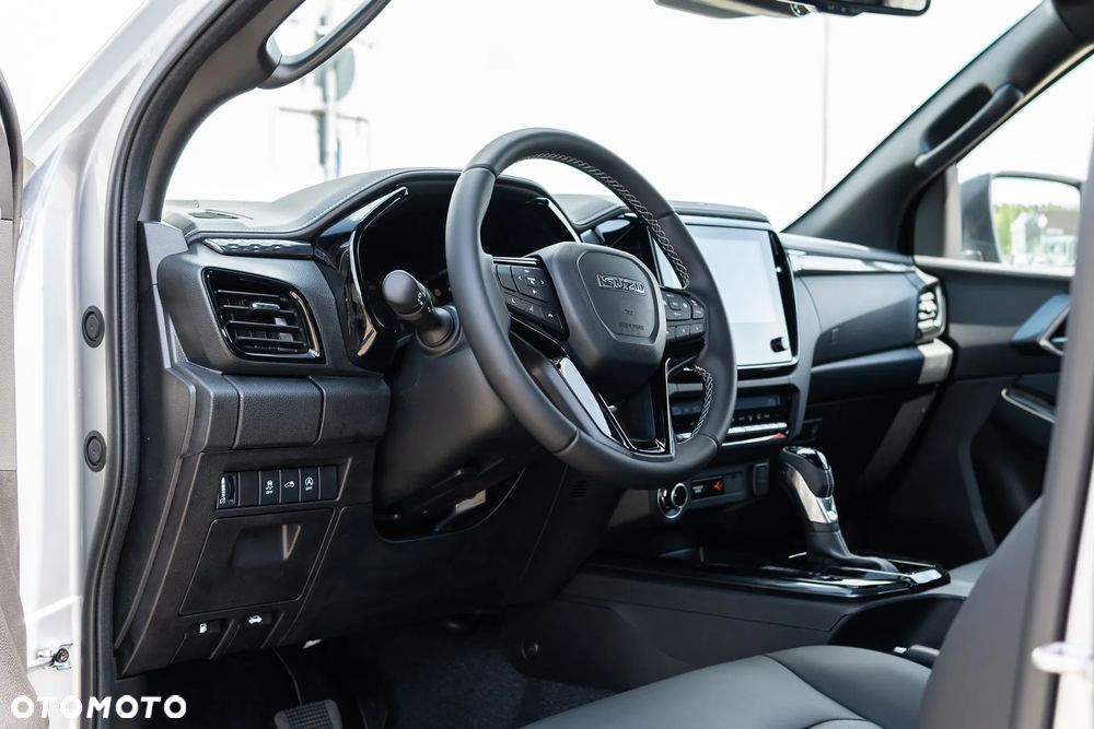 Isuzu D-Max 1.9 DC LSE - 13