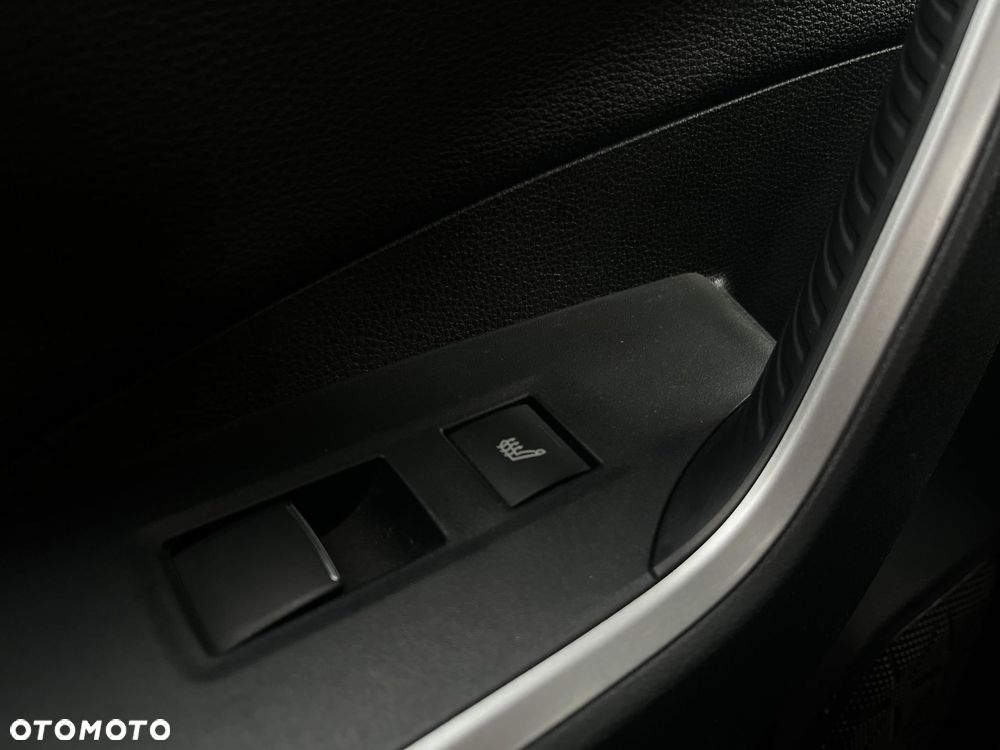 Toyota RAV4 2.5 Hybrid Executive 4x2 - 26