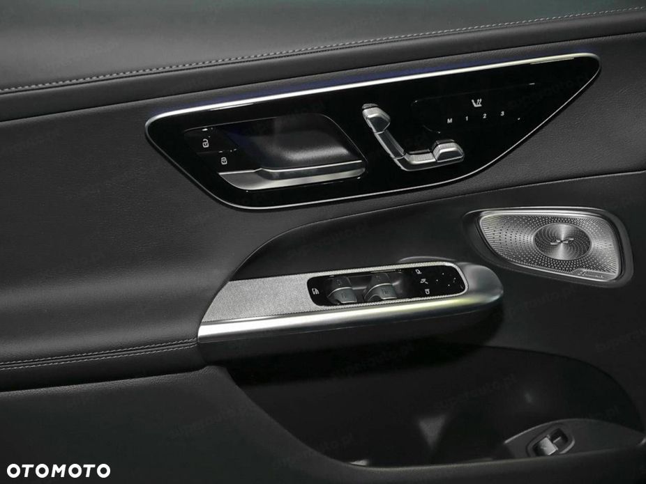 Mercedes-Benz GLC 300 mHEV 4-Matic AMG Line - 13