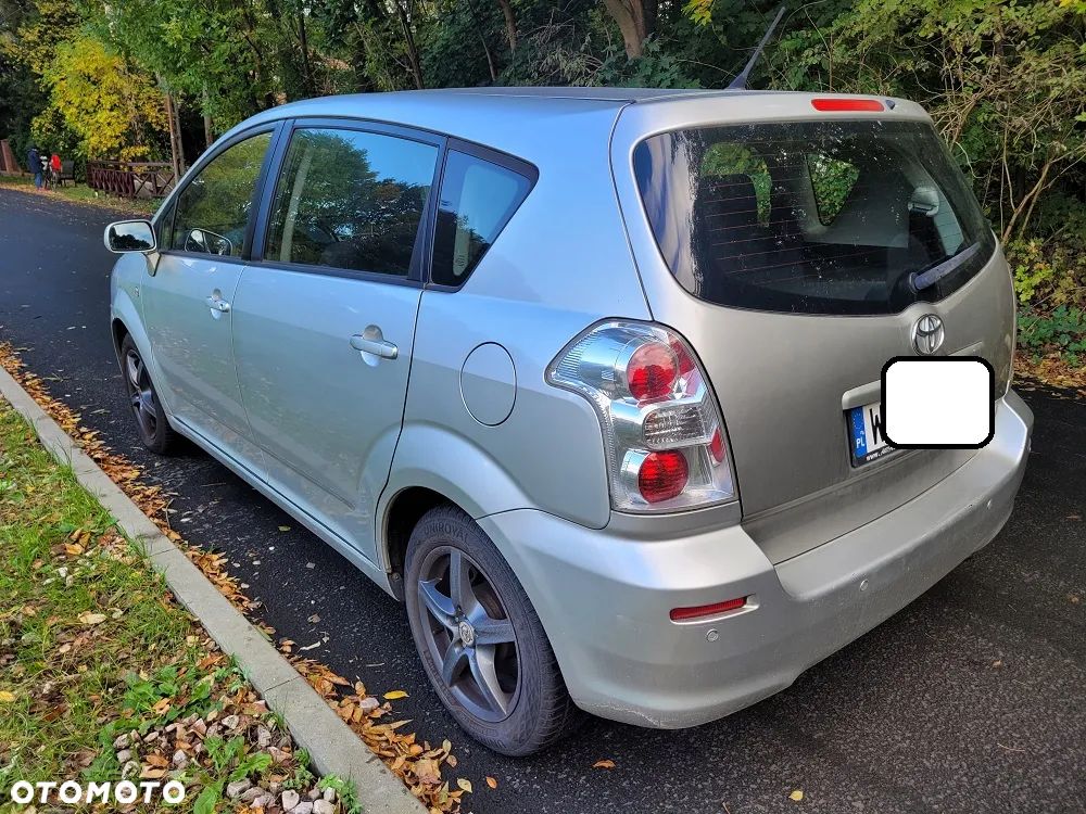 Toyota Corolla Verso 1.8 Edition - 6