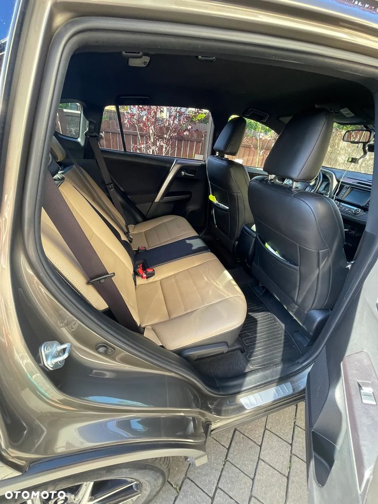 Toyota RAV4 2.0 Prestige MS - 10