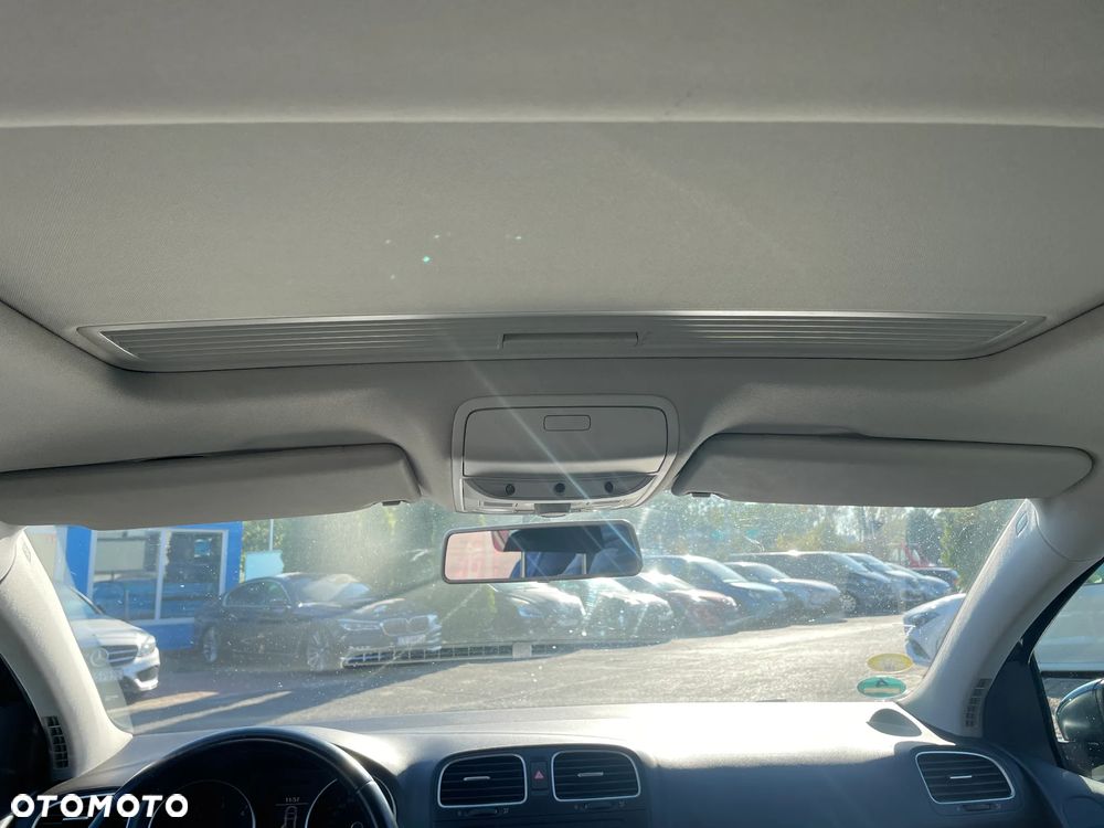 Volkswagen Golf 2.0 TDI DPF 4Motion Highline - 9