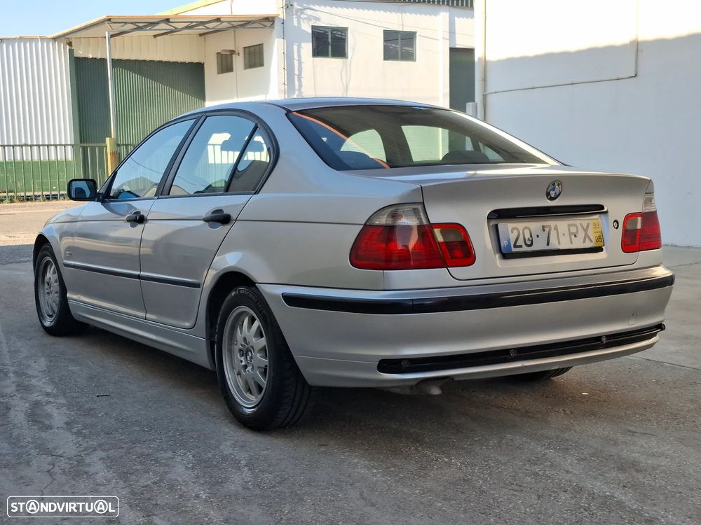 BMW 320 d - 4