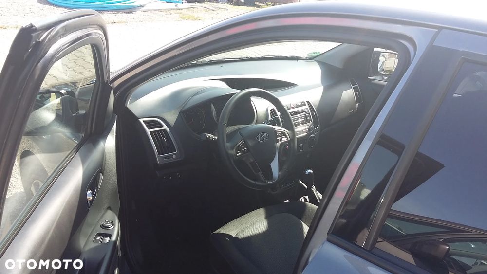 Hyundai i20 1.25 Comfort - 8