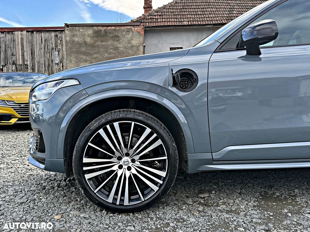 Volvo XC 90 T8 AWD Twin Engine Geartronic RDesign - 24