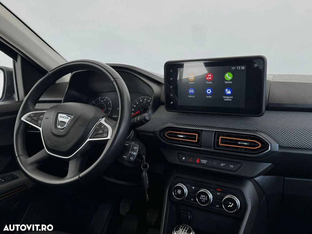 Dacia Sandero Stepway TCe 90 MT6 Comfort - 17