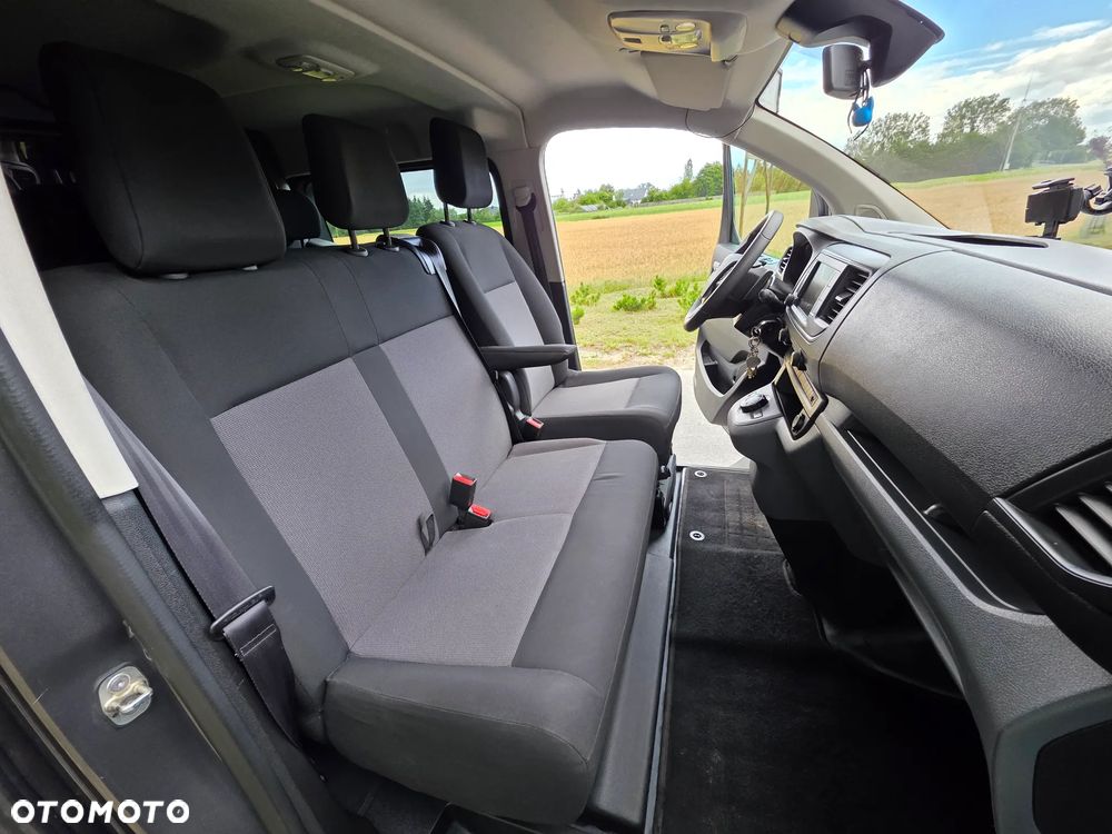 Opel Vivaro - 12