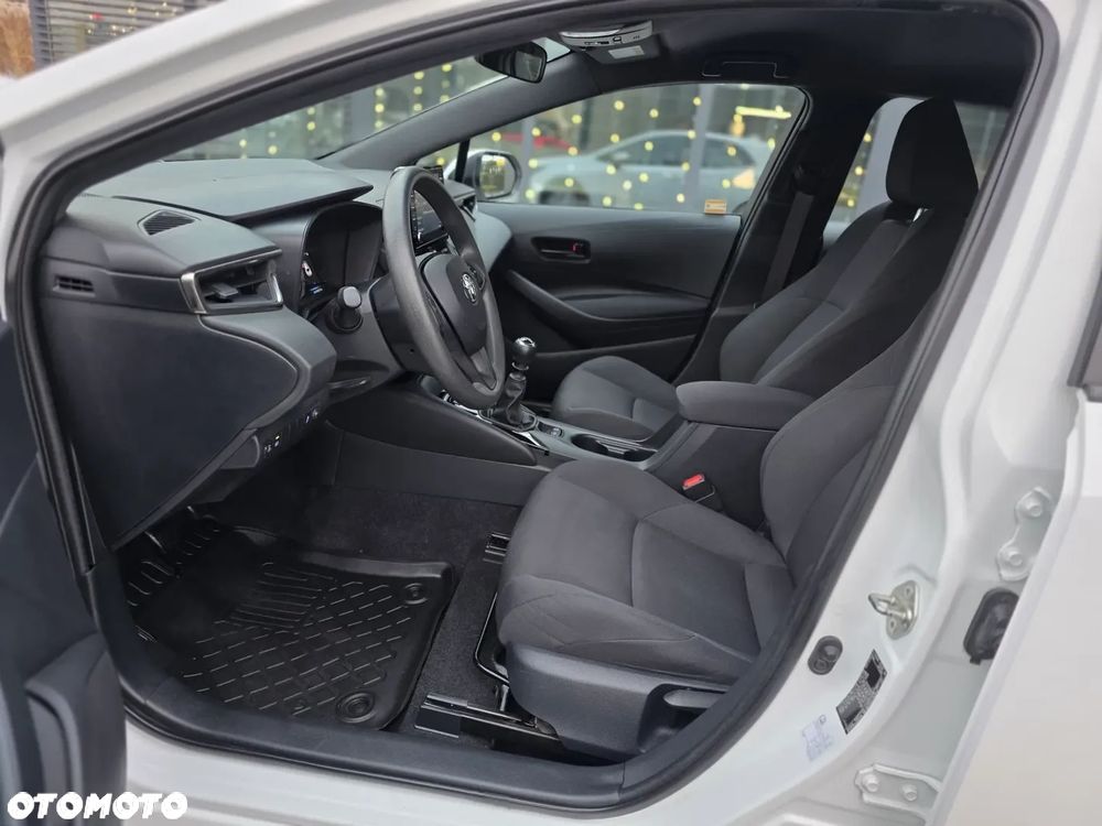 Toyota Corolla 1.2 T Comfort - 30