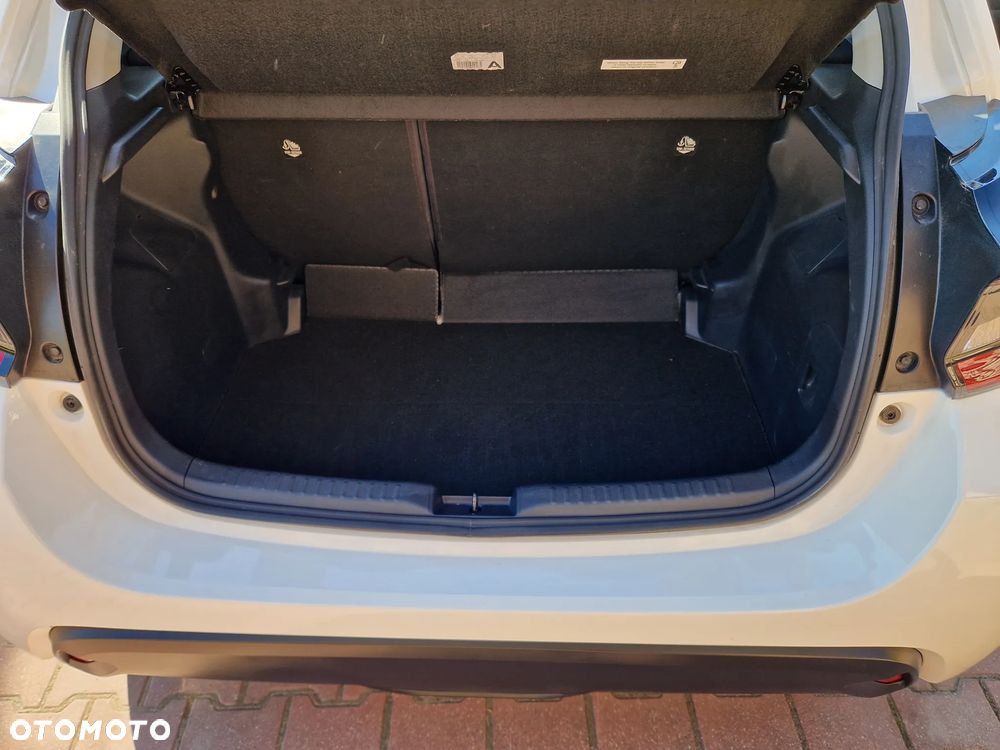 Toyota Yaris 1.5 Comfort - 13
