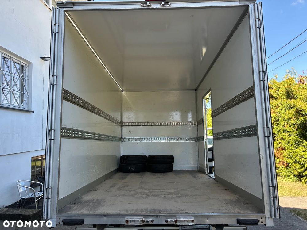 Peugeot Boxer Izoterma kontener 8 Palet Model 2020r. 3,5t 163KM Salon PL - 31