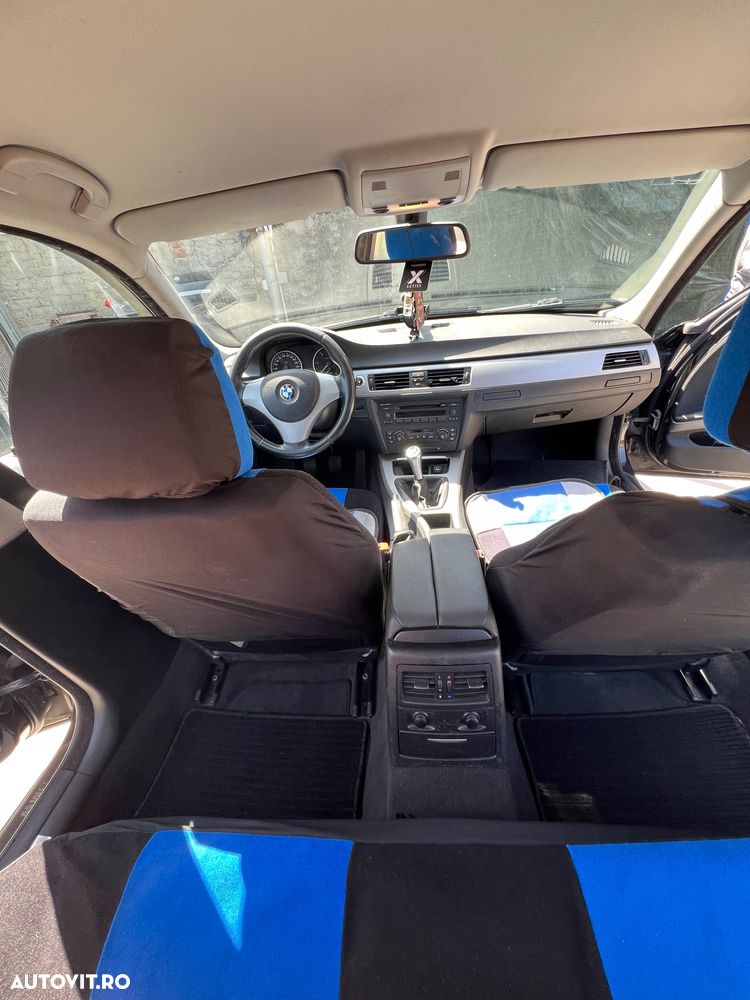 BMW Seria 3 318d - 10