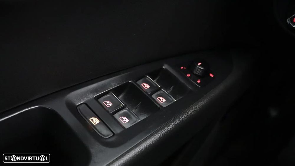 SEAT Leon 2.0 TDI FR S/S - 22