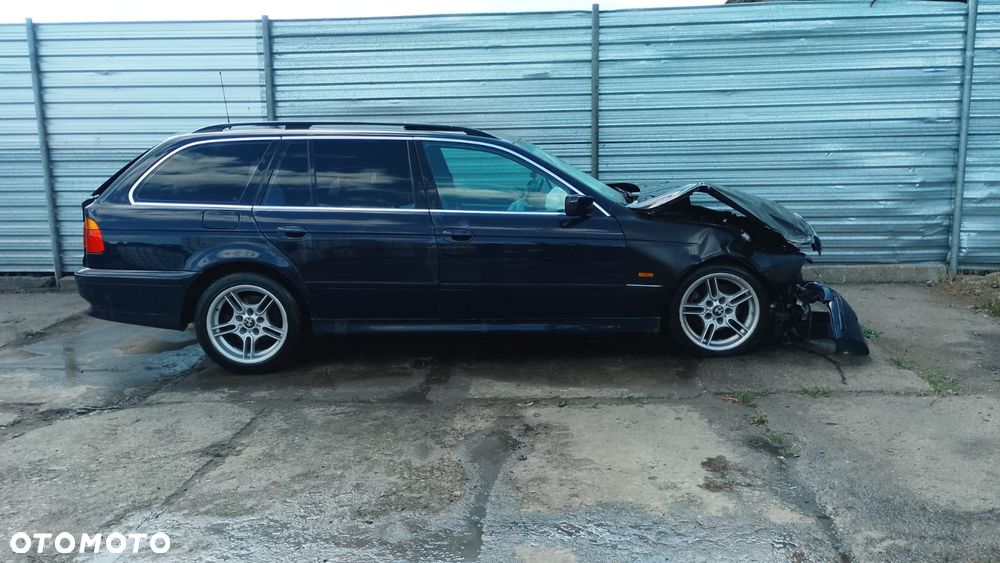 tylko części BMW E39 520i FL 2.2 m54b22 226S1 170KM 125kW 00r-03r kombi touring lakier 263/5 - 5