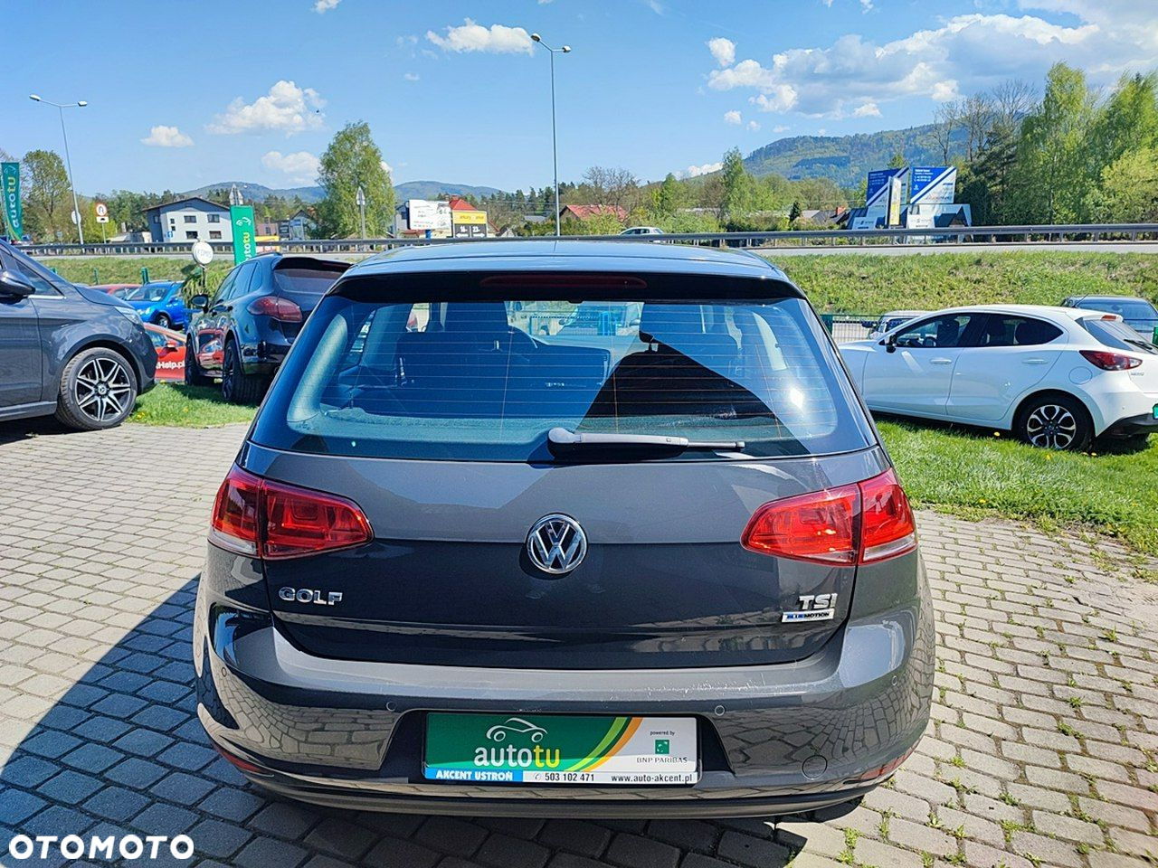 Volkswagen Golf - 27