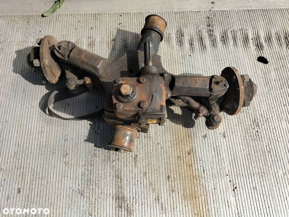 BELKA OŚ SKRĘTNA + PRZEKŁADNIA WIDLAK WÓZEK WIDŁOWY BUŁGAR EV687 - 1