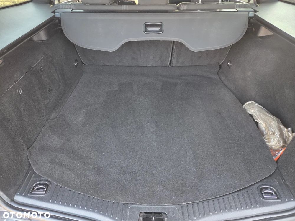 Ford Mondeo 2.2 TDCi Titanium X - 14