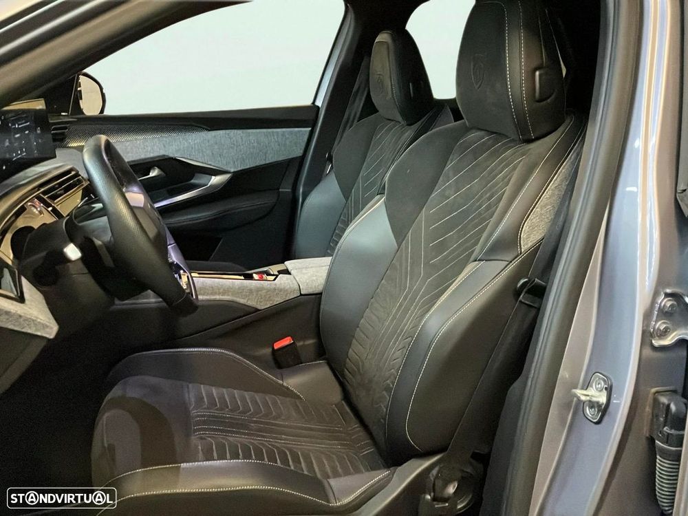 Peugeot 3008 1.2 Hybrid GT e-DCS6 - 12