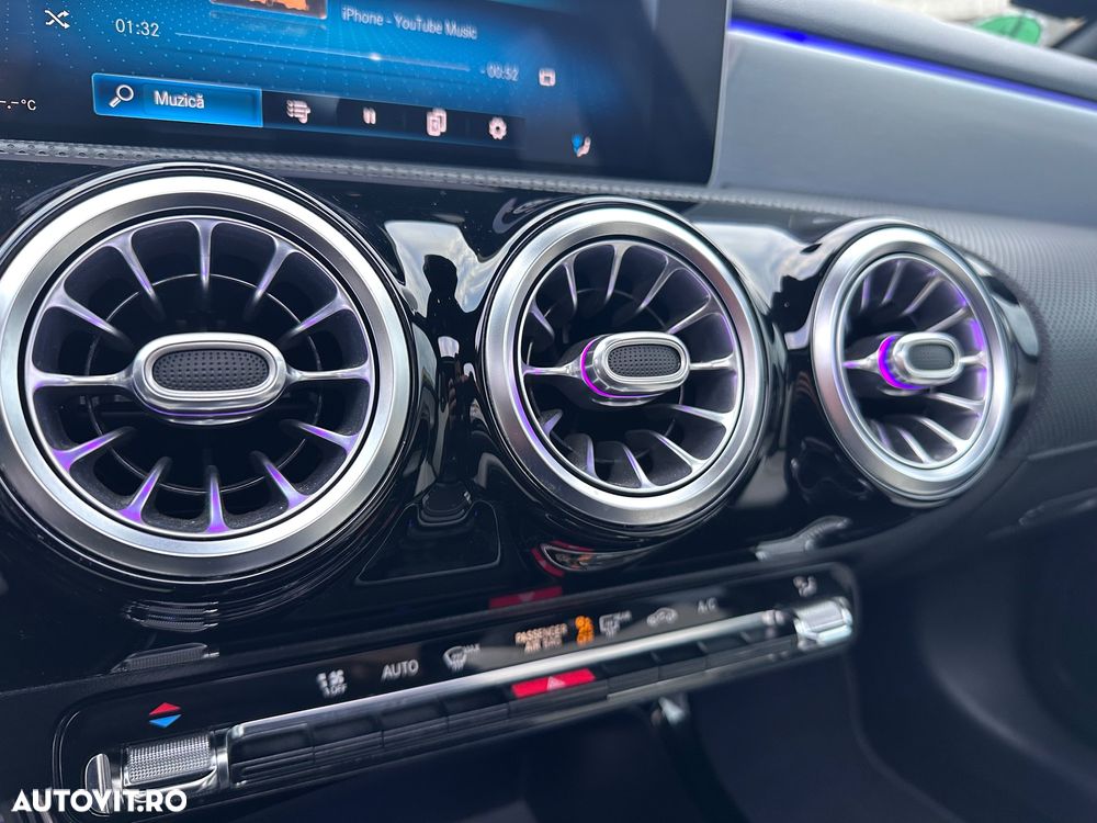 Mercedes-Benz A 200 7G-DCT AMG Line Advanced Plus - 16