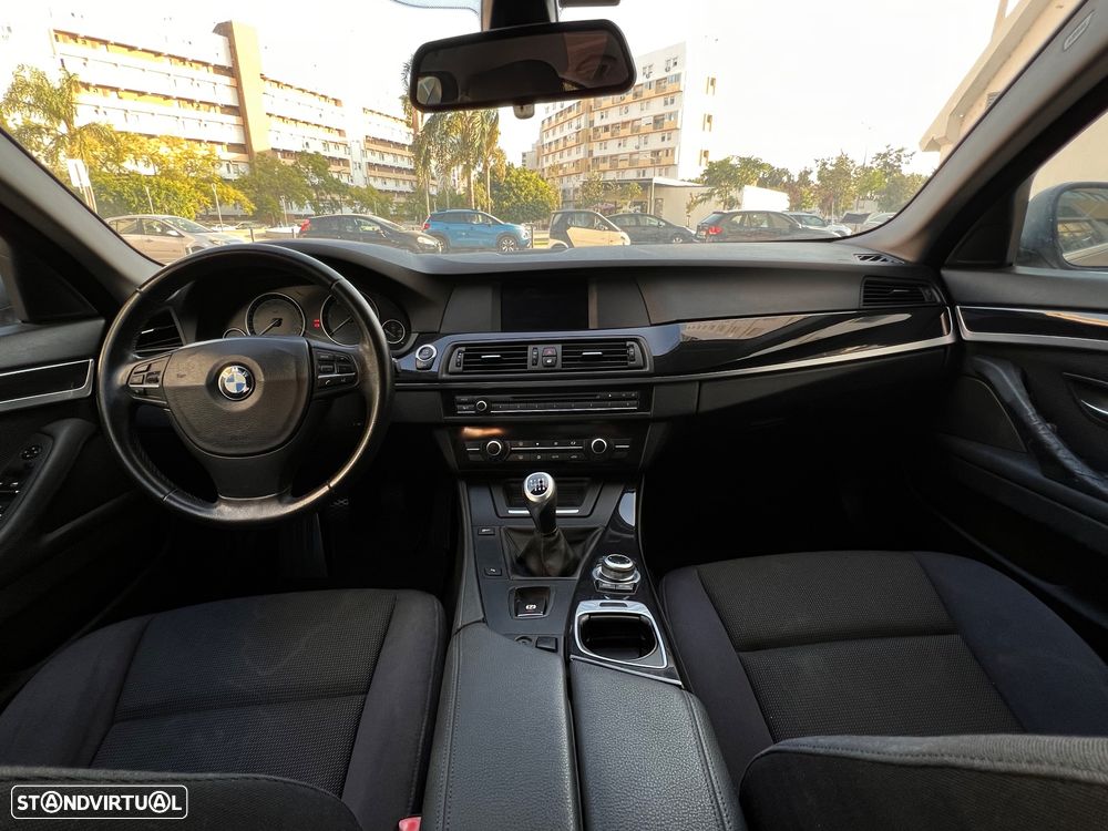 BMW 520 d Efficient Dynamics Edition - 11