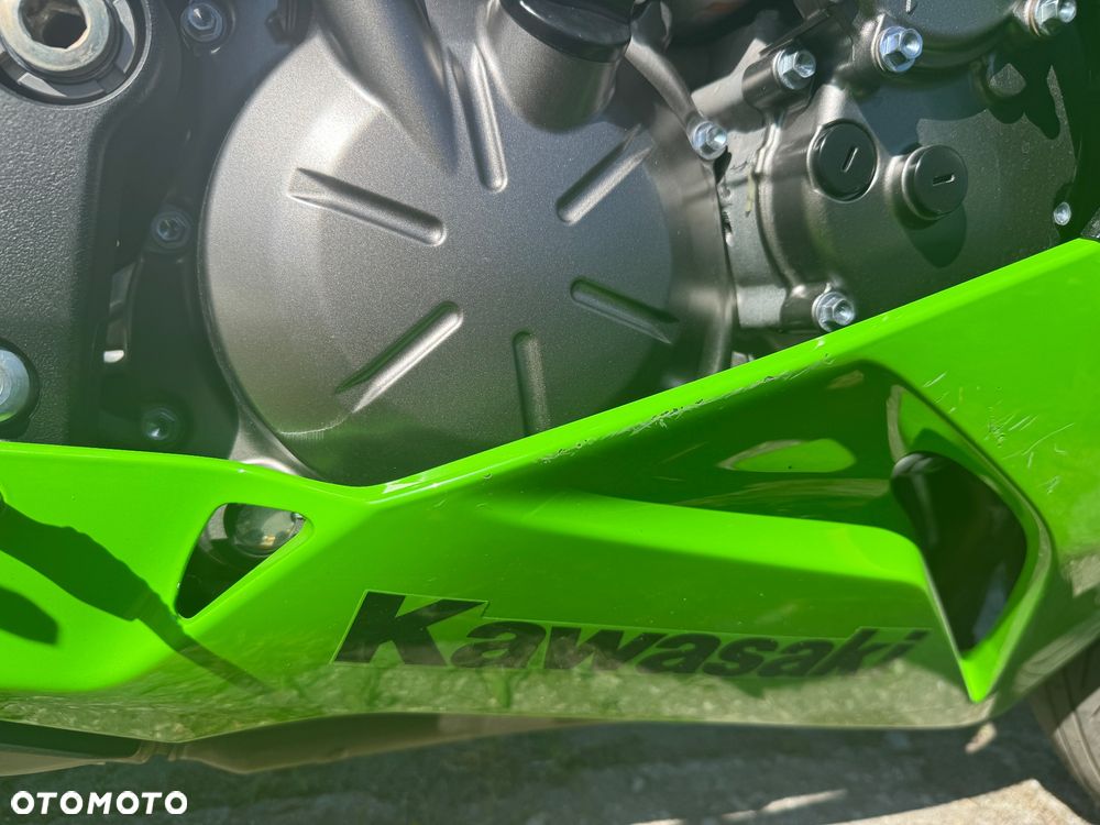 Kawasaki ZXR - 20