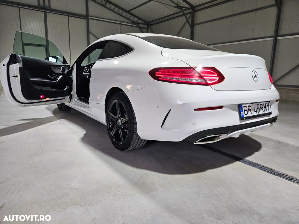 Mercedes-Benz C 180 Coupe 7G-TRONIC AMG Line - 39