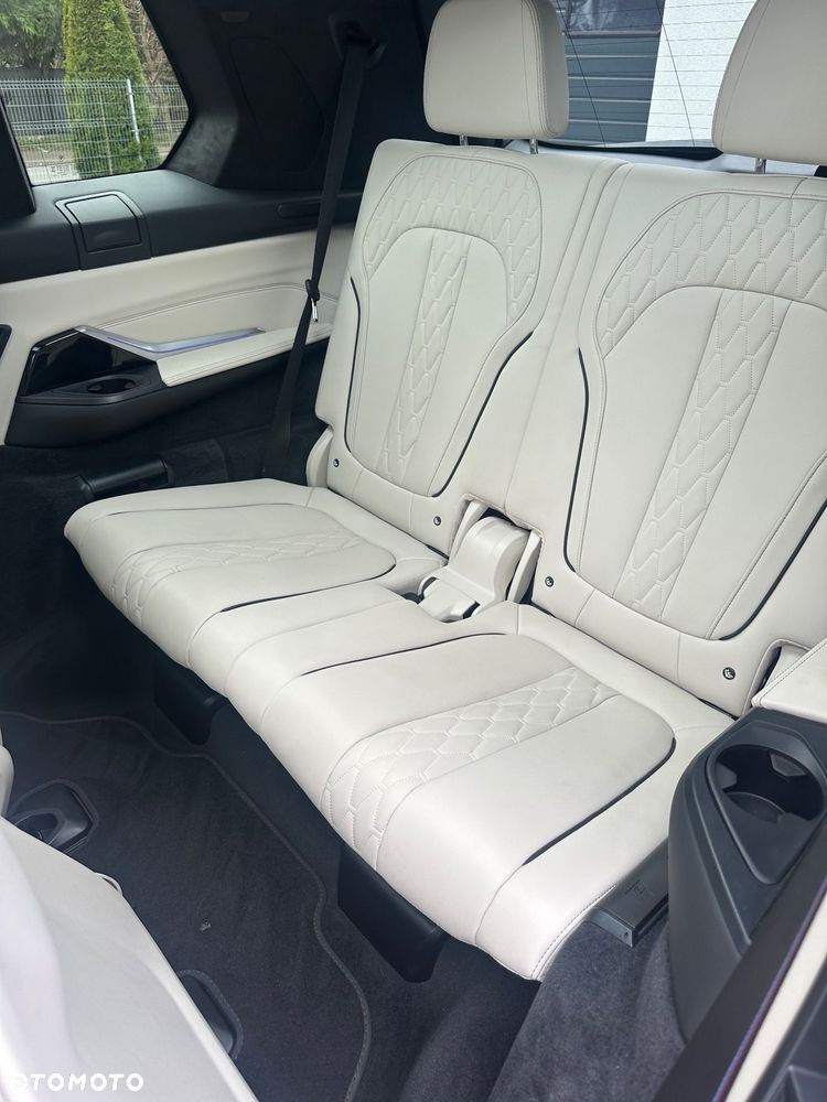 BMW X7 M60i xDrive mHEV sport - 6