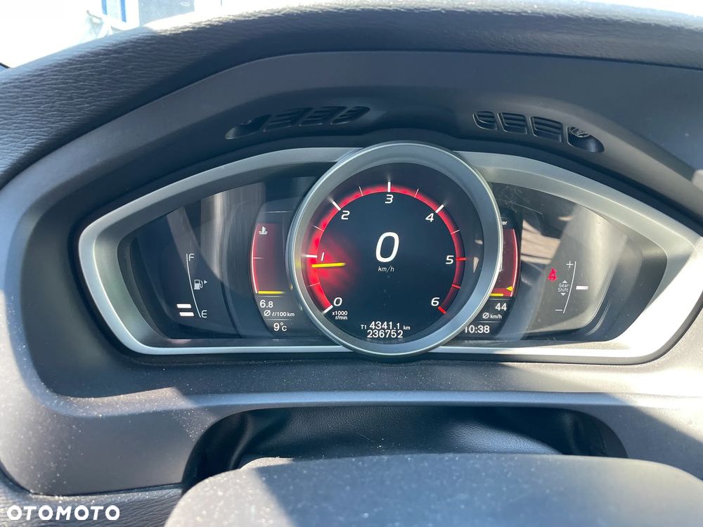 Volvo V40 D3 RDesign - 27