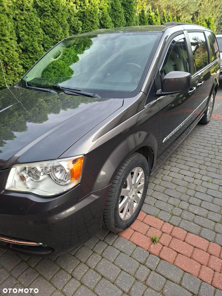 Chrysler Town & Country 3.6 Touring - 10