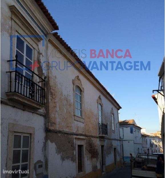 Apartamento T3 no centro de Borba - Grande imagem: 2/25