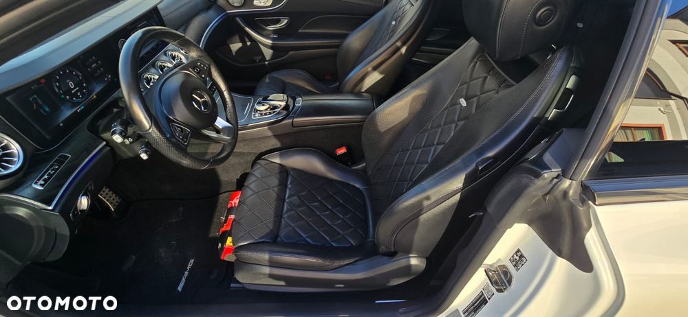 Mercedes-Benz Klasa E 400 4-Matic 9G-TRONIC - 11