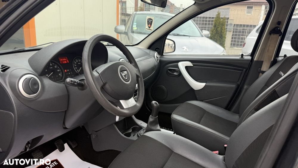 Dacia Sandero Stepway - 12