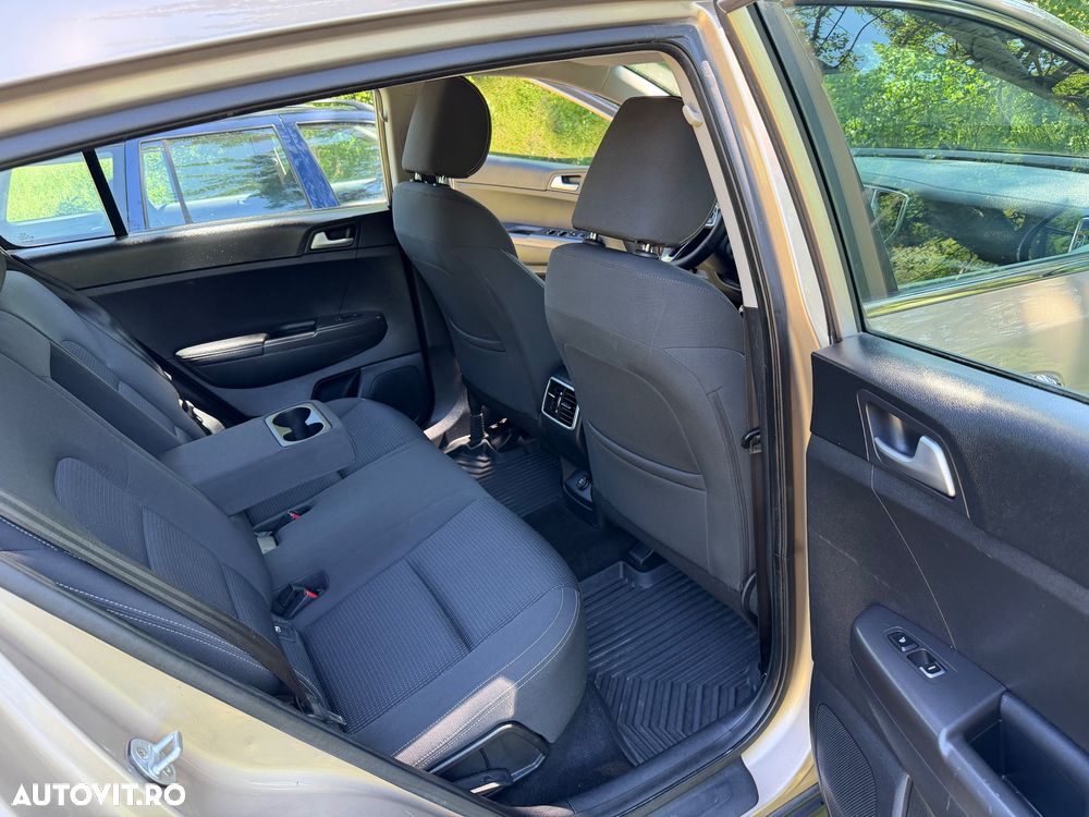 Kia Sportage 1.7 CRDI 2WD Vision - 8