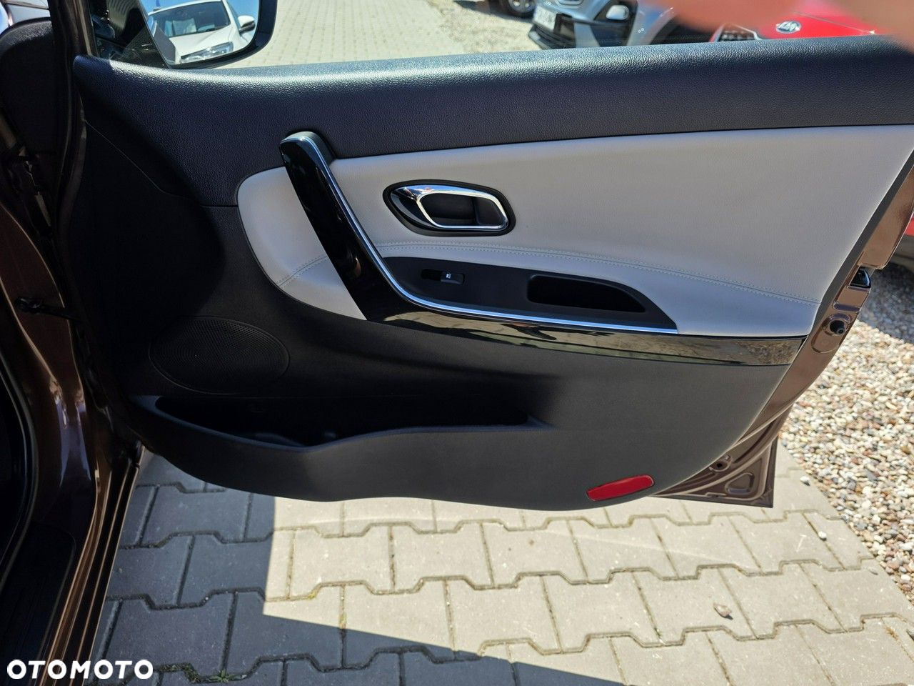Kia Ceed 1.6 GDI DCT SW Platinum Edition - 16