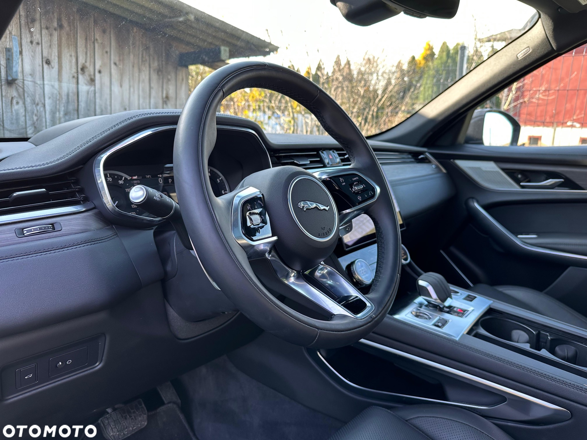 Jaguar F-Pace P250 AWD S - 10