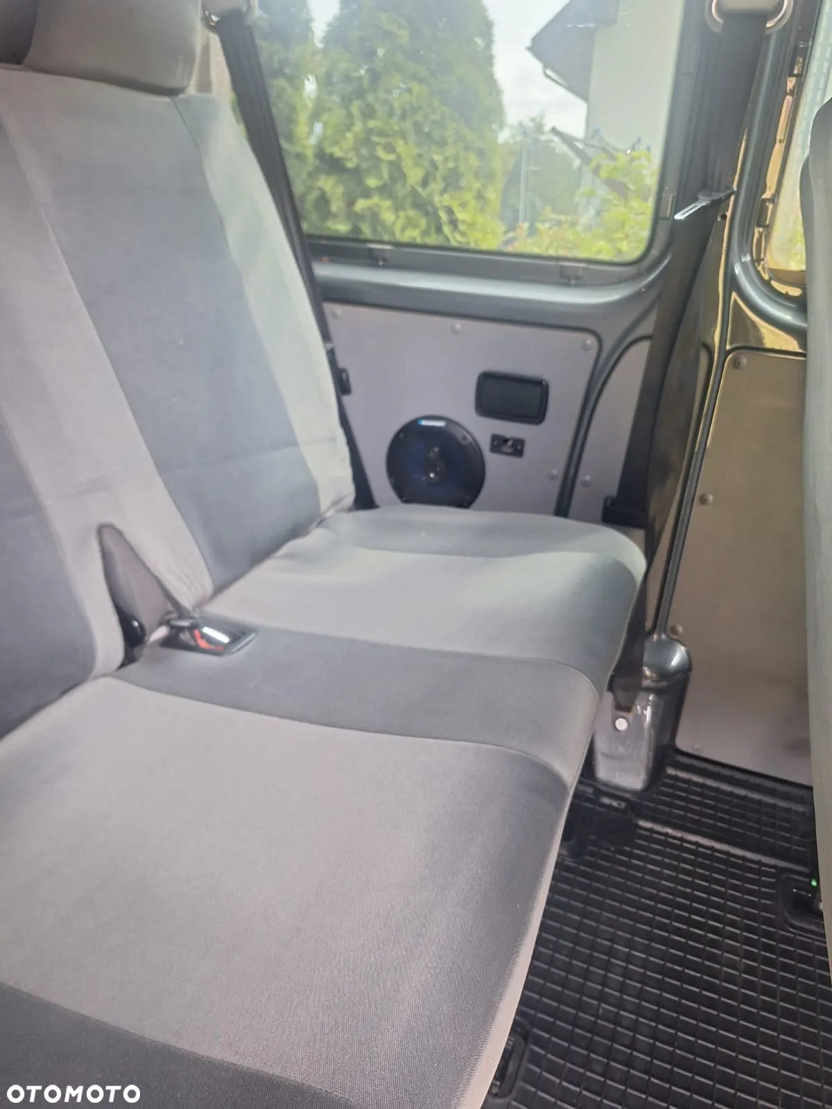 Volkswagen Transporter - 18