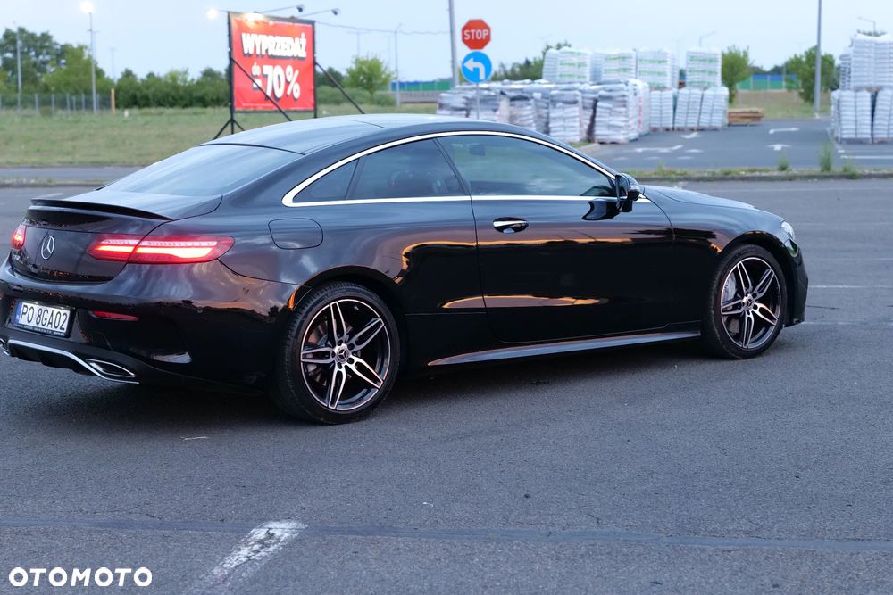 Mercedes-Benz Klasa E 350 9G-TRONIC - 34