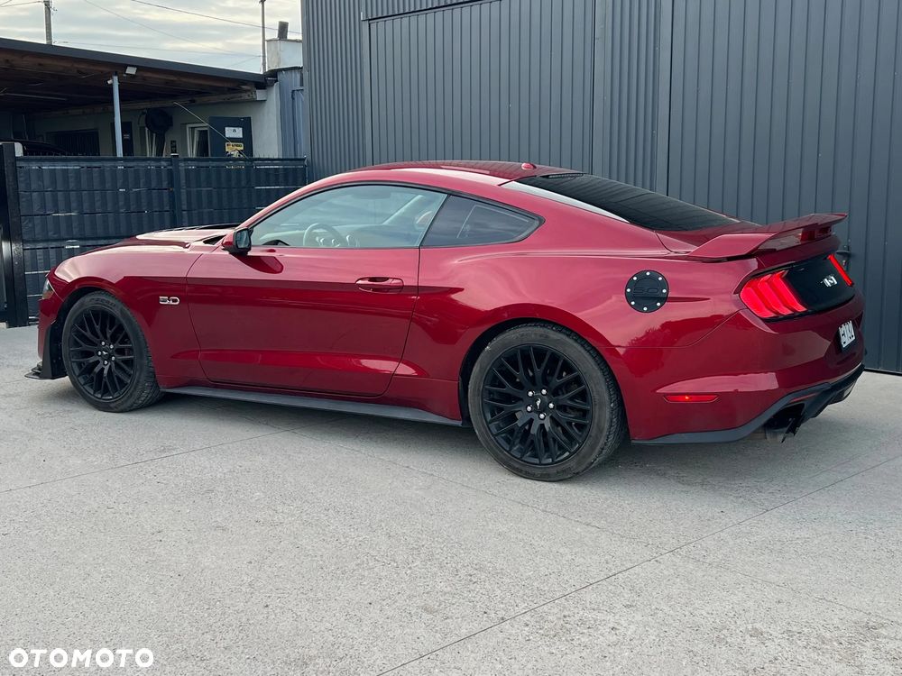 Ford Mustang - 5
