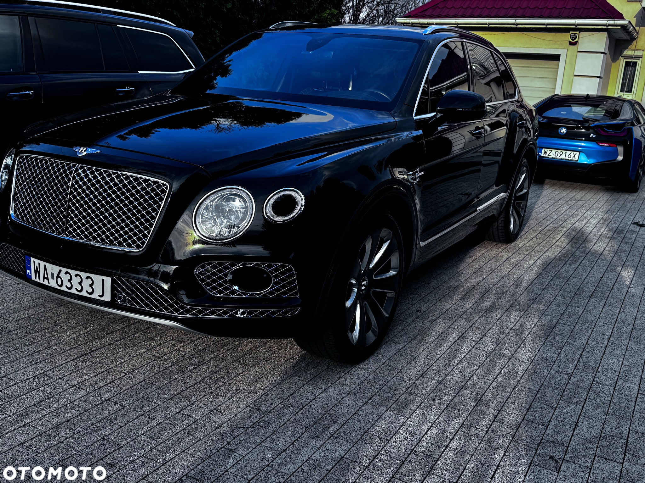 Bentley Bentayga W12 Mulliner - 35