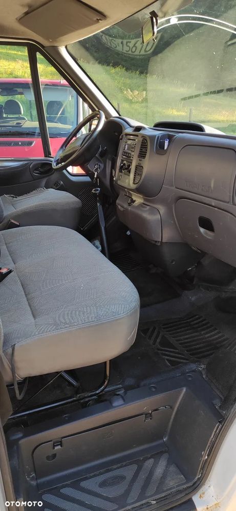 Ford Transit - 8