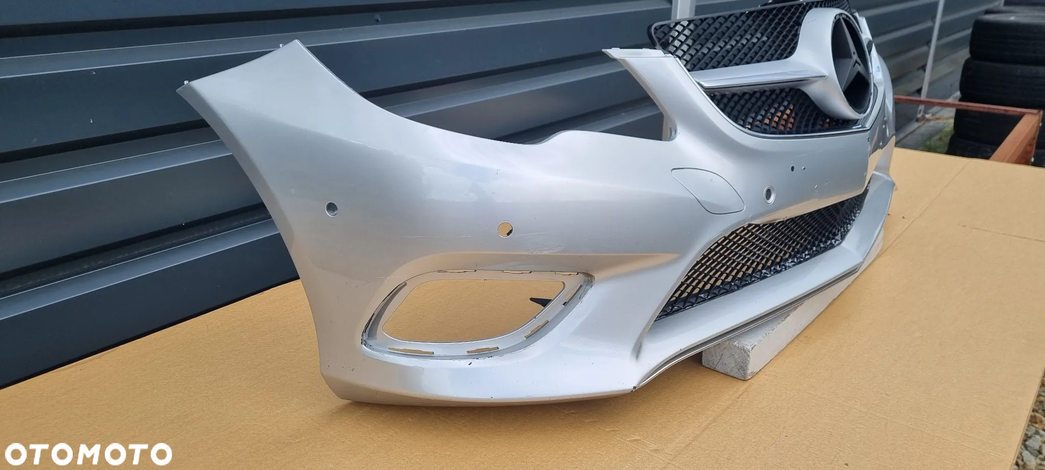 Mercedes E Klasa W207 Coupe Lift 2013- zderzak przód oryginał MG018 - 10